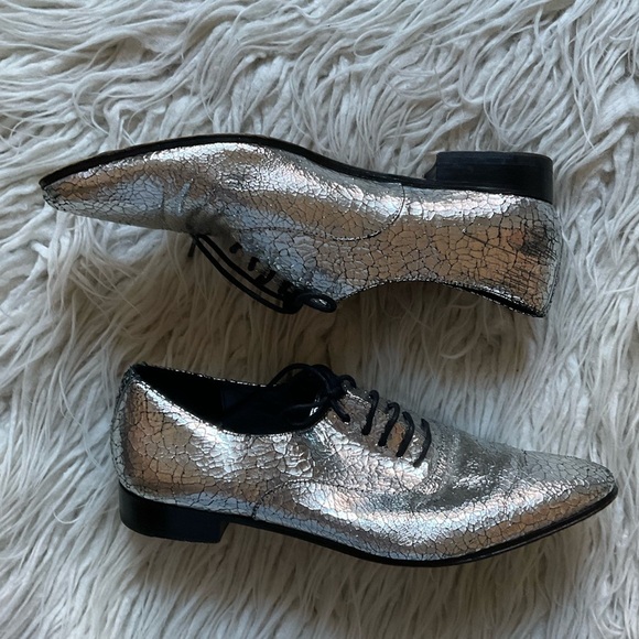 Michael Kors Collection Metallic Silver Leather Crackled Lace Up Loafers Sz 37.5 - Picture 2 of 10